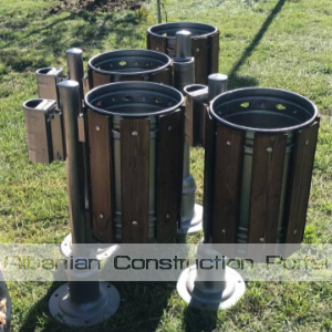 Kosha mbeturinash dekorative per hapsira publike Kosha mbeturinash dekorative per hapsira publike